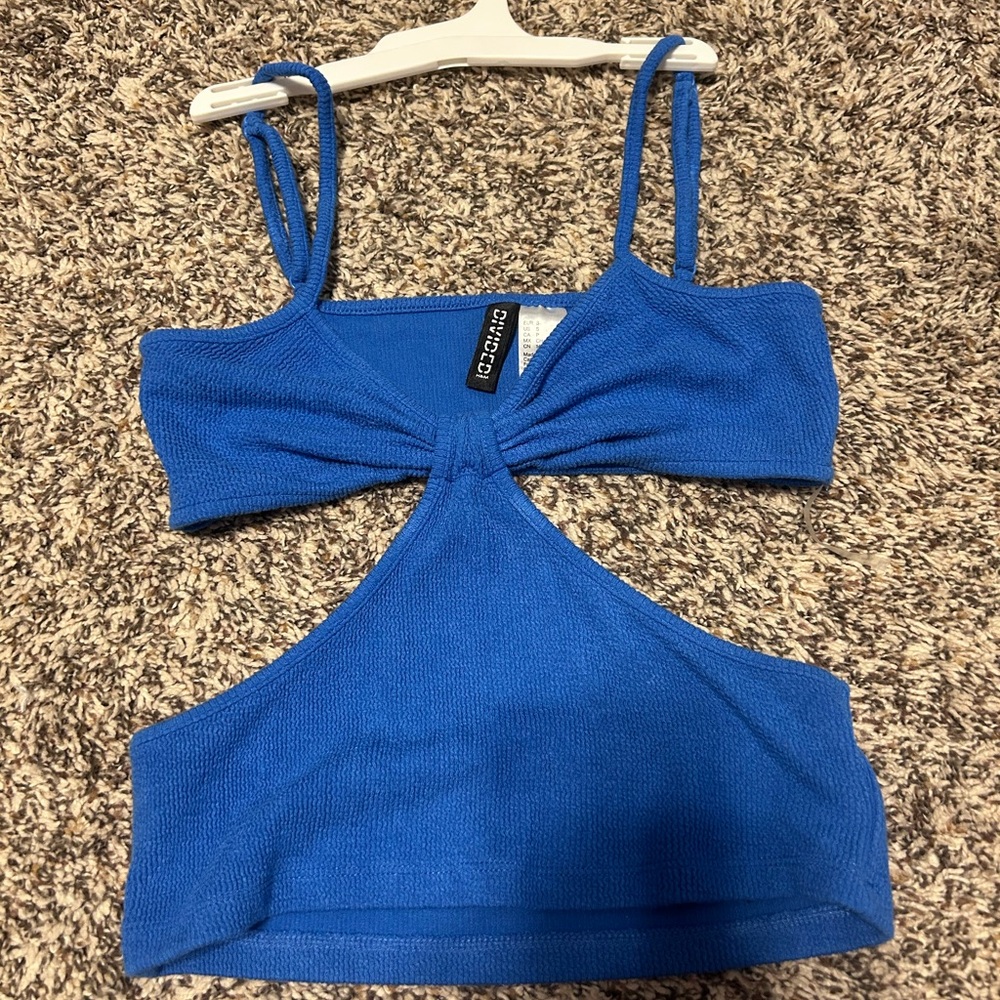 H&M Vibrant Blue Knit Crop Top